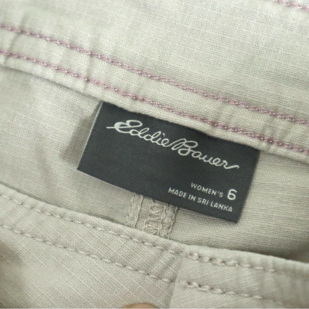 Eddie Bauer Tan Bermuda Shorts Relaxed Fit Cotton Size 6 - Picture 3 of 5